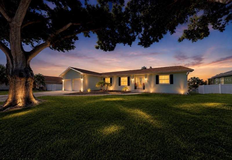 708 SPANISH MAIN DRIVE home for sale in Apollo Beach