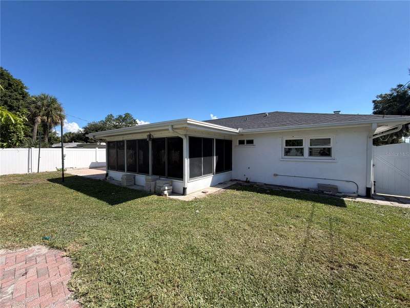 3 bedroom Single Family Residence at 2645 Roy Hanna Drive, Stephenson Manor, St Petersburg — photo 5