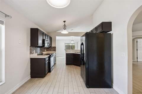 1612 Muir Circle, Clermont FL - photo 15 of 35