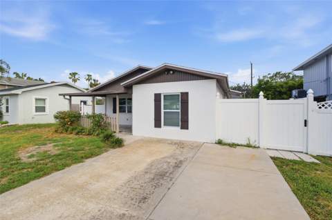 1842 Shore Acres Boulevard, St Petersburg FL - photo 6 of 46