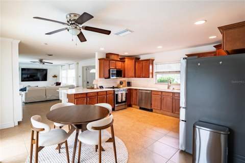 686 Southwest Boulevard, St Petersburg FL - photo 6 of 6
