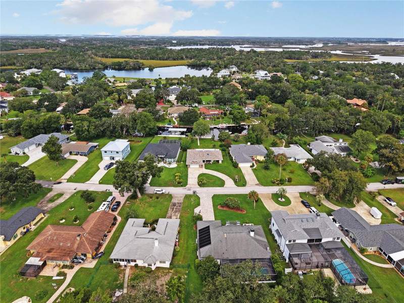 3 bedroom Single Family Residence at 5012 S Deep Water Point, Riverhaven Village, Homosassa — photo 4