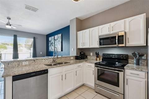 2530 Maneshaw Lane, Kissimmee FL - photo 9 of 26