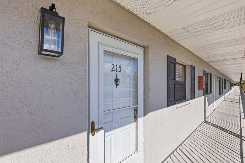 2 bedroom Condominium at 101 Lake Avenue #215, Lafayette Square Condo, Largo — photo 3