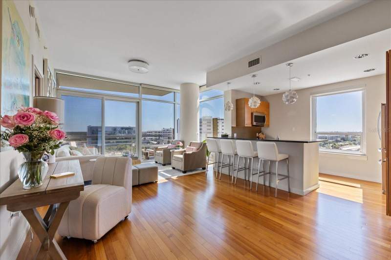 2 bedroom Condominium at 400 4th Avenue #1004, Sage The Condo, St Petersburg — photo 5