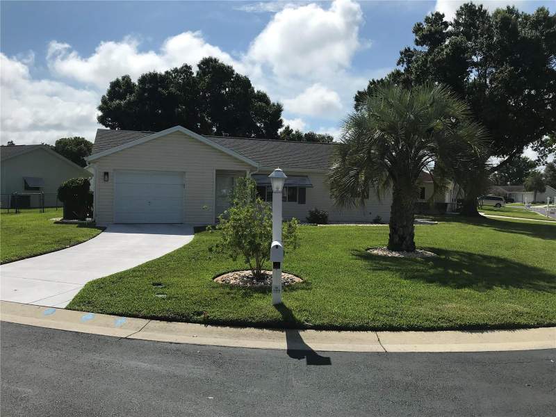 2 bedroom Single Family Residence at 11879 SW 137th Loop, Spruce Creek Preserve, Dunnellon — photo 2