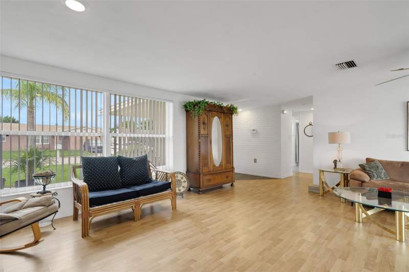 2 bedroom Single Family Residence at 7234 Oakshire Drive, Embassy Hills, Port Richey — photo 5