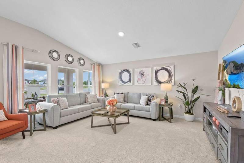 4 bedroom Single Family Residence at 5945 Slate Rock Drive, Riverstone Ph 5 & 6, Lakeland — photo 5