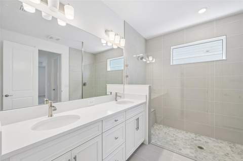 7551 Hawkstone Drive, Sarasota FL - photo 18 of 30