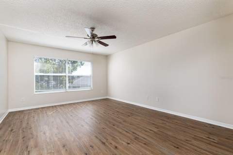 4936 Bellthorn Drive, Orlando FL - photo 12 of 29