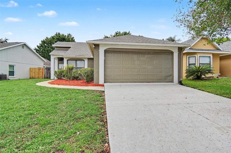 1097 COVINGTON STREET home for sale in Alafaya Woods