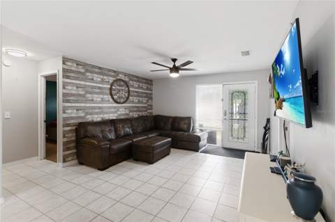 12927 Montana Woods Lane, Orlando FL - photo 6 of 29