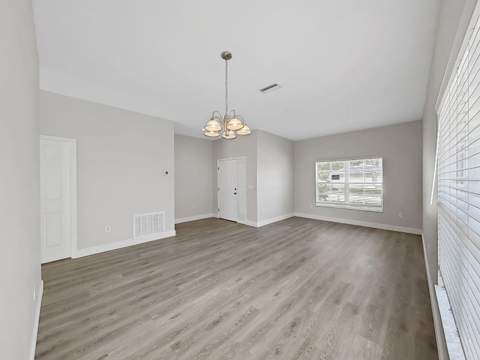 11908 Fern Blossom Drive, Gibsonton FL - photo 11 of 46