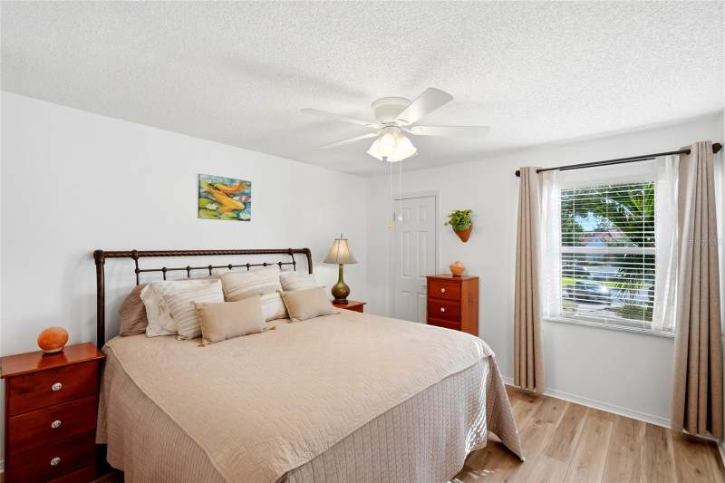 2 bedroom Condominium at 2400 Feather Sound Drive #427, Audubon Condo At Feather Sound, Clearwater — photo 3