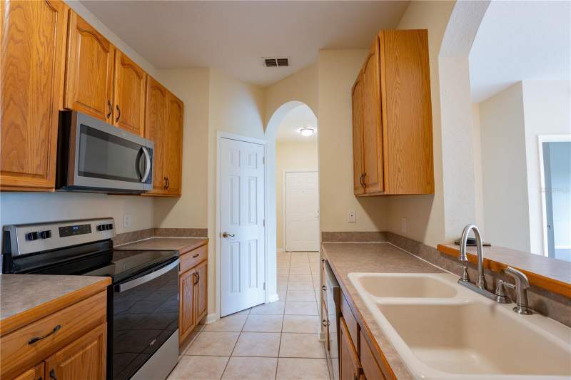 3 bedroom Condominium at 13536 TURTLE MARSH LOOP #523, GOLFVIEW AT HUNTERS CREEK PH 01, ORLANDO — photo 4