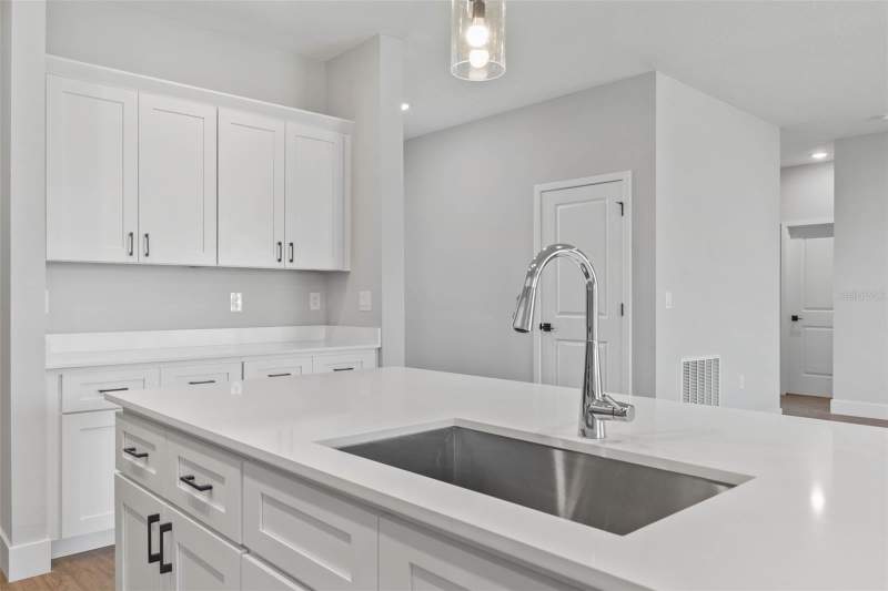 4 bedroom Single Family Residence at 16674 SW 30th Terrace Road, Marion Oaks Un 04, Ocala — photo 5