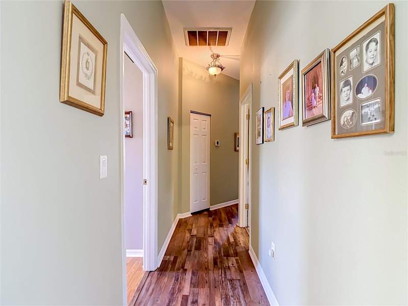 2 bedroom Villa at 13424 Norman Circle, Fairway Villas At Meadow Oaks, Hudson — photo 4