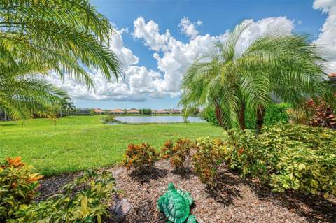 9845 Hilltop Drive, Venice FL - photo 6 of 91