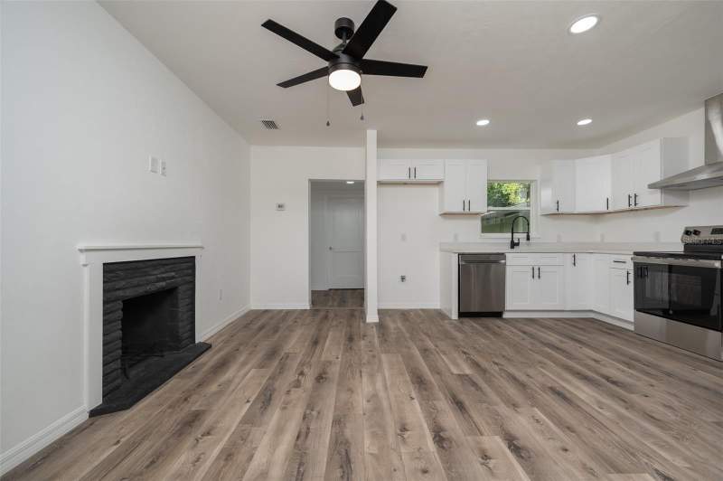 4 bedroom Single Family Residence at 1935 NW 33rd Avenue, Ridge-View, Gainesville — photo 4