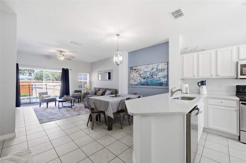 3 bedroom Townhouse at 1120 Las Fuentes Drive, Bellavida Ph 1, Kissimmee — photo 4