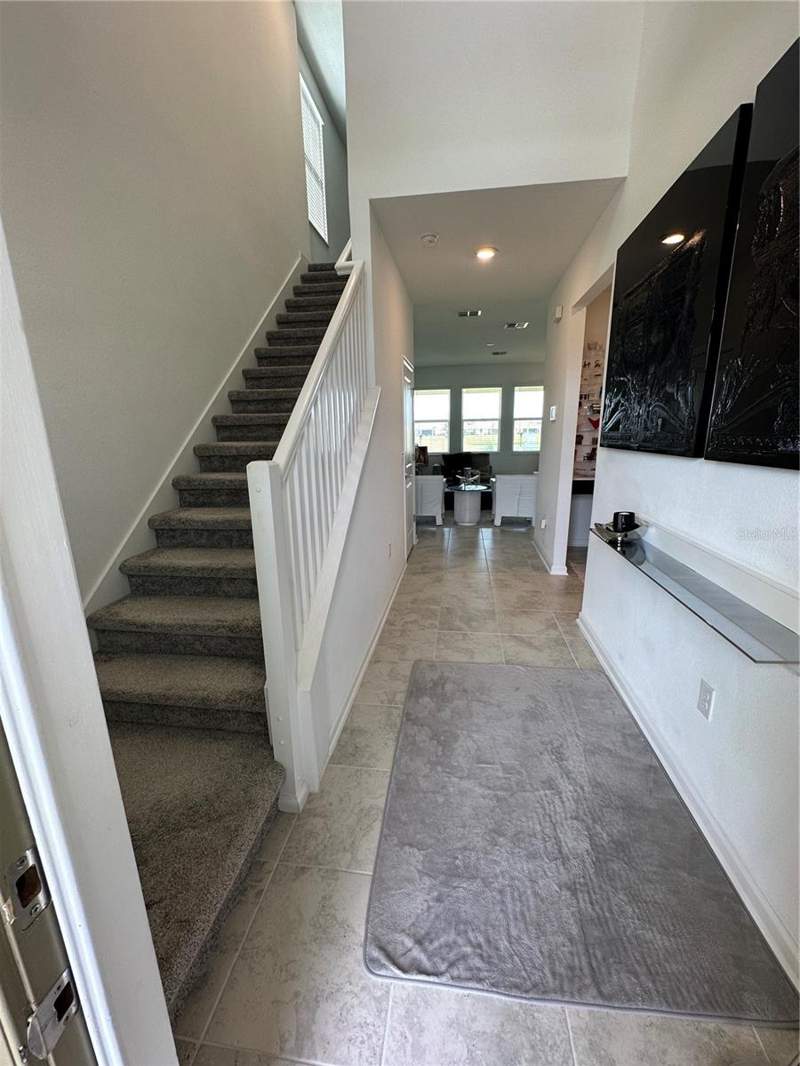 4 bedroom Single Family Residence at 8946 Fluffy Lie Court, Stoneybrook South North Prcl Ph 5, Davenport — photo 2