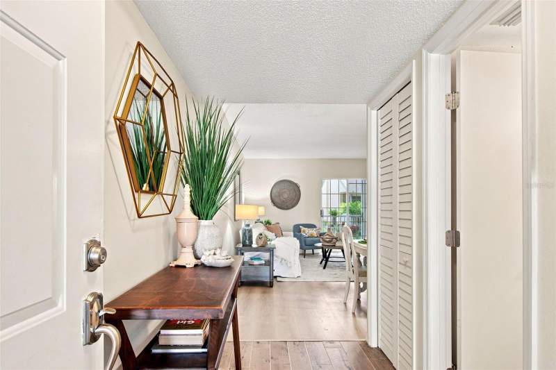 1 bedroom Condominium at 4701 Duhme Road #1D, Thornberry Ponds Condo, Madeira Beach — photo 2
