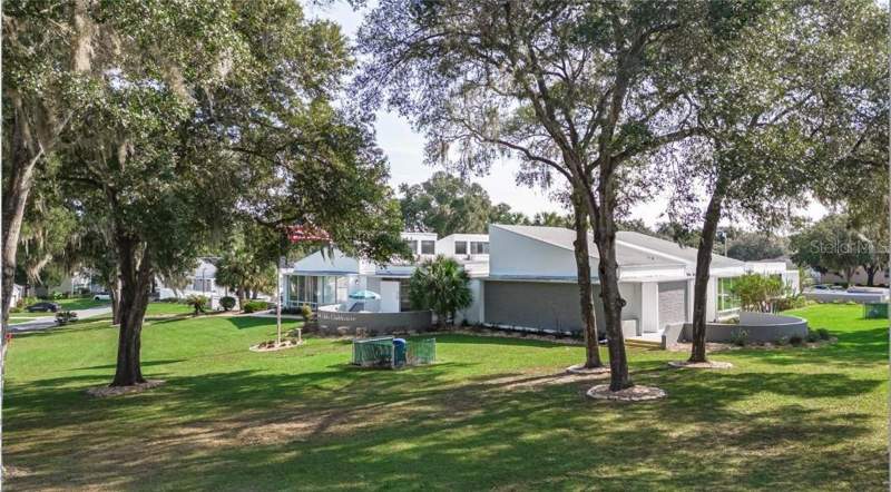 2 bedroom Condominium at 3373 S Royal Oaks Drive #15-8, Royal Oaks, Inverness — photo 3