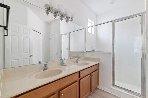 410 Las Fuentes Drive, Kissimmee FL - photo 13 of 15