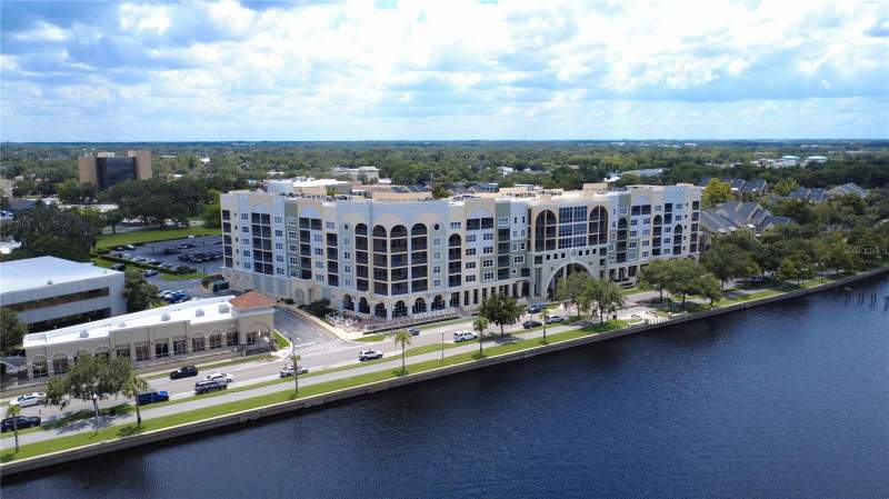 Gateway At Riverwalk A Condo