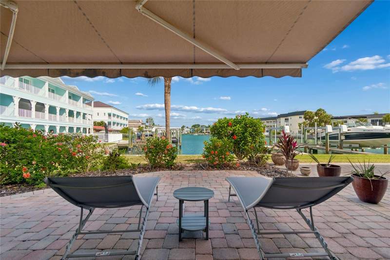 3 bedroom Townhouse at 152 117th Avenue, Island Twnhms Treasure Island, Treasure Island — photo 2