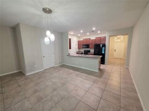 10676 Lake Montauk Drive, Riverview FL - photo 9 of 32