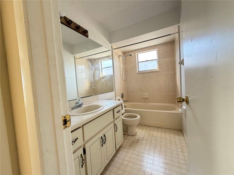 3 bedroom Single Family Residence at 2750 Saffron Drive, Pepper Mill Sec 08, Orlando — photo 2