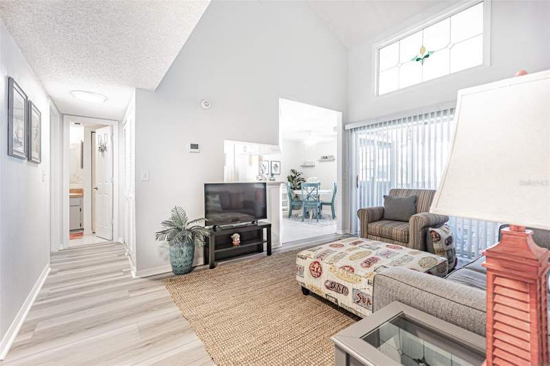 2 bedroom Condominium at 6907 Stones Throw Circle #2203, Stones Throw Condo, St Petersburg — photo 4