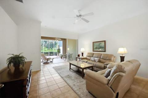 9413 Forest Hills Circle, Sarasota FL - photo 10 of 90