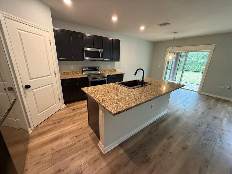5 bedroom Single Family Residence at 16702 Southern Oaks Trail, Southern Oaks Ph I & II, Parrish — photo 4