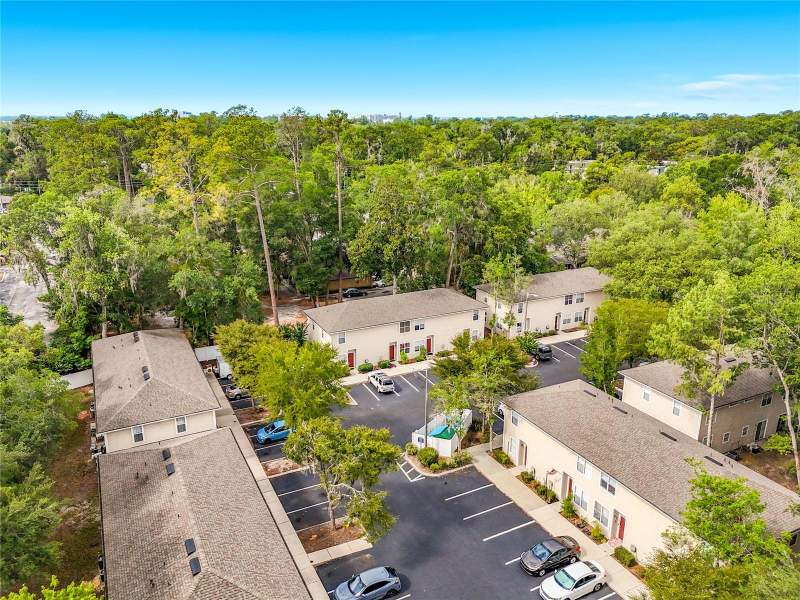 2 bedroom Condominium at 1710 NW 7th Street #604, Seventh Street Station, Gainesville — photo 3