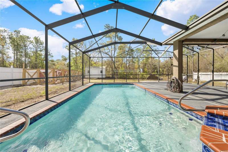 3 bedroom Single Family Residence at 13040 Quigley Avenue, Royal Highlands, Weeki Wachee — photo 4
