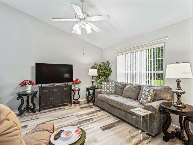 3 bedroom Single Family Residence at 17424 SE 111th Avenue, Stonecrest, Summerfield — photo 5