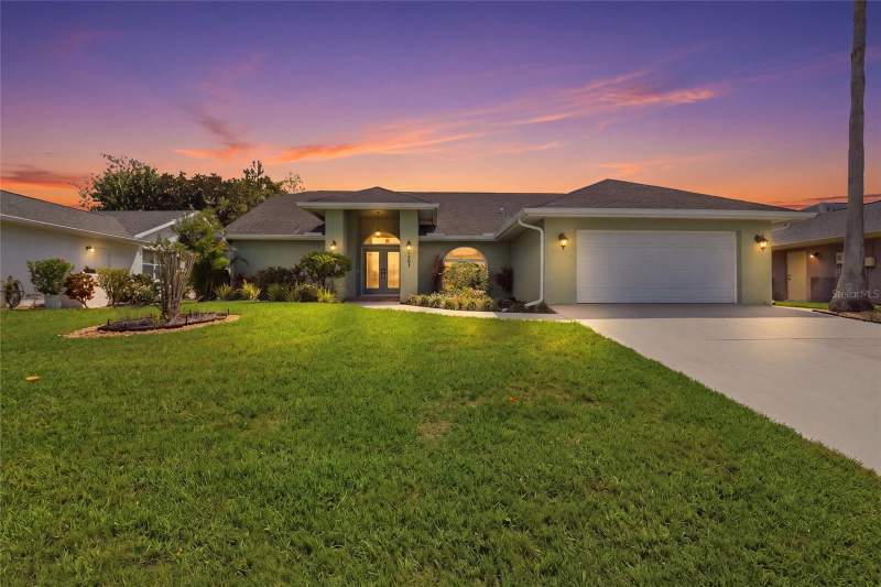 3 bedroom Single Family Residence at 5207 86th Street Court, Bay Lake Estates Ph II, Bradenton — photo 2