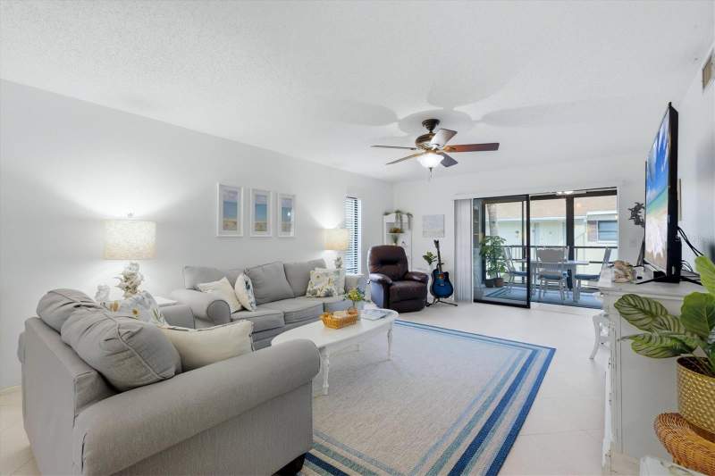 2 bedroom Condominium at 5400 34th Street #J2, Morton Village, Bradenton — photo 5