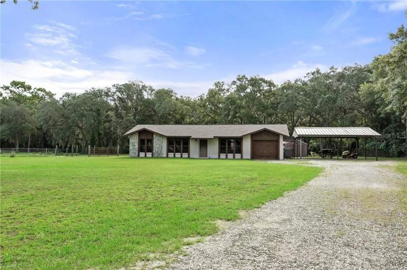 3 bedroom Single Family Residence at 1931 S Colonial Avenue, Homosassa, Homosassa — photo 3
