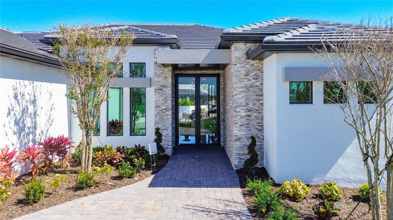 4 bedroom Single Family Residence at 2527 Gleason Parkway, Cape Coral, Cape Coral — photo 5
