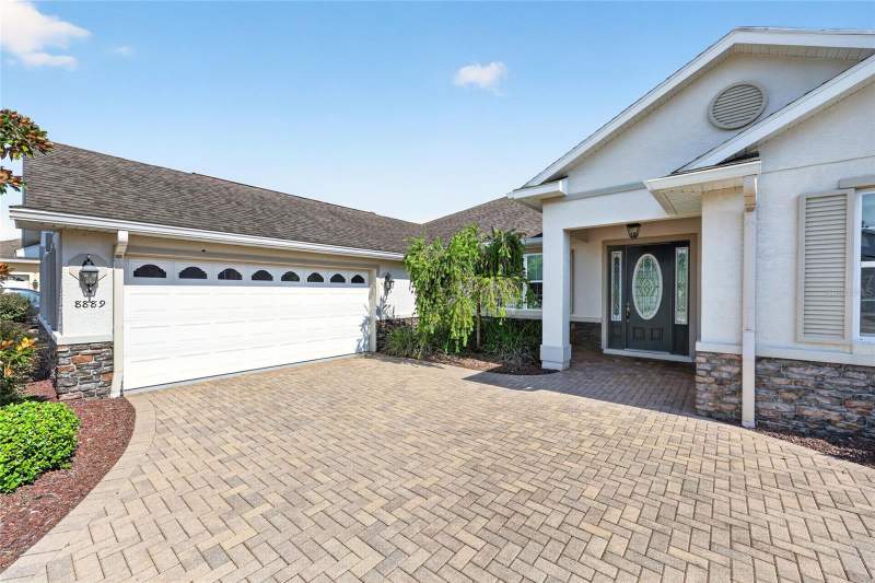 3 bedroom Single Family Residence at 8889 SW 86th Loop, Candler Hills, Ocala — photo 2
