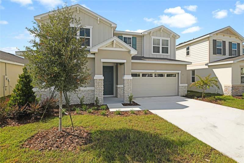 5 bedroom Single Family Residence at 179 Flag Lilly Lane, Seasons At Magnolia Pointe, Umatilla — photo 2