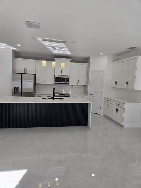 13417 E Delaware Avenue, Astatula FL - photo 12 of 24
