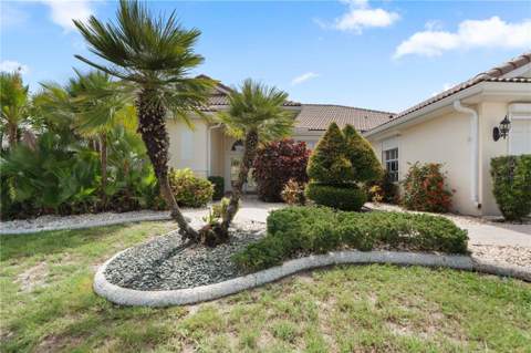 2122 Platinum Drive, Sun City Center FL - photo 6 of 55