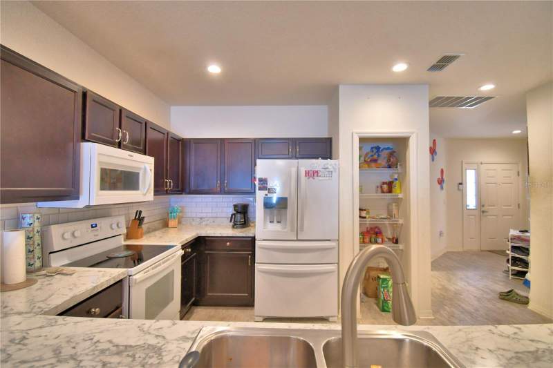 3 bedroom Single Family Residence at 207 Sandestin Drive, Grove At Highland Meadows, Haines City — photo 5