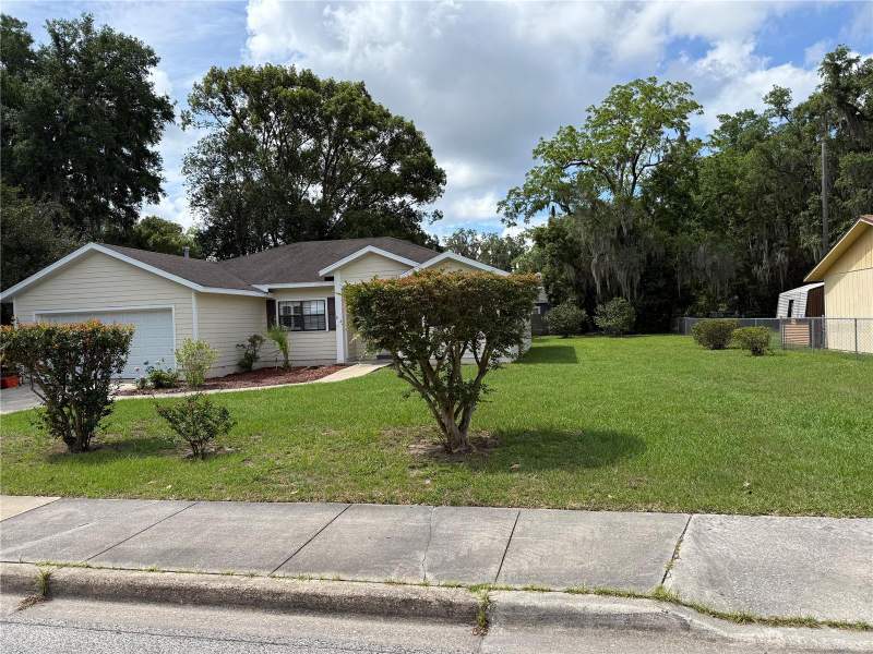 3 bedroom Single Family Residence at 821 NW 7th Avenue, Seminary Lane Estates, Gainesville — photo 2