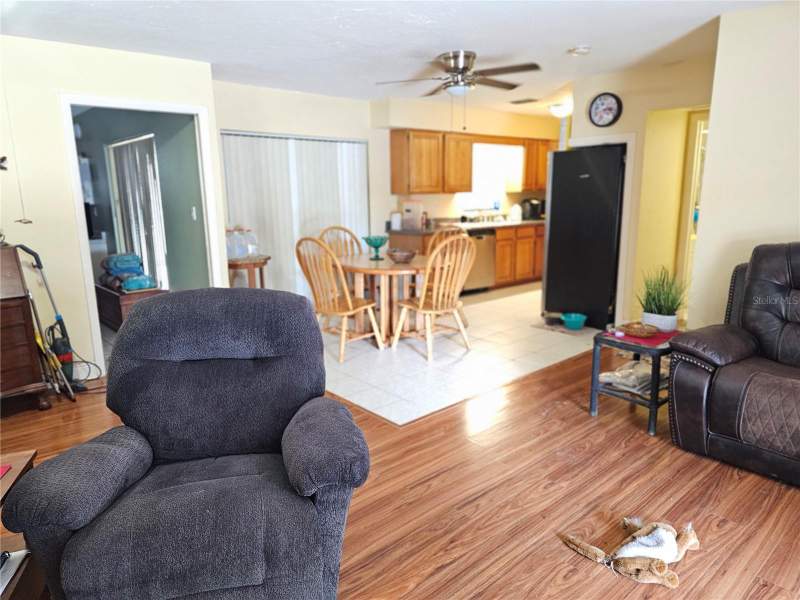 4 bedroom Single Family Residence at 1114 27th Street #A, Ruskin Colony Farms 1st Extens, Ruskin — photo 3