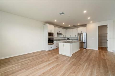 9662 Passaic Parkway, Orlando FL - photo 11 of 53